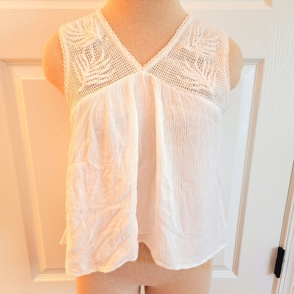 2/$20 Rip Curl Lace Top S - Picture 1 of 11